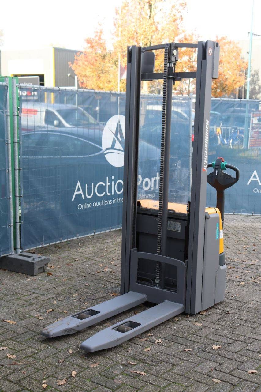 Stacker Jungheinrich EJC 112 Electric 1200kg 2016