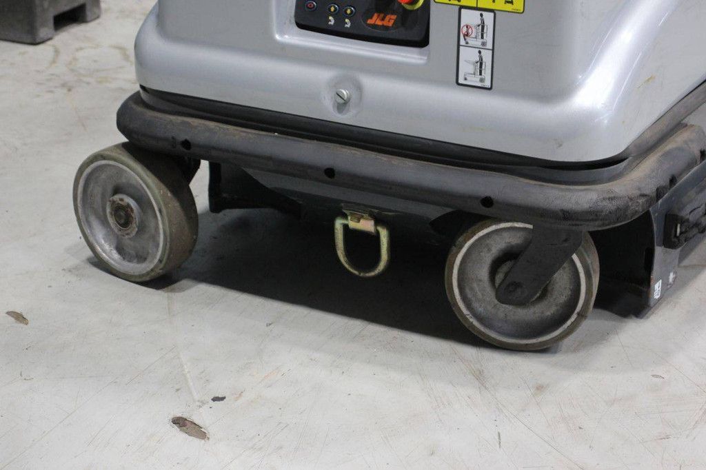 JLG 10MSP Electric Mast Lift 5m 2015