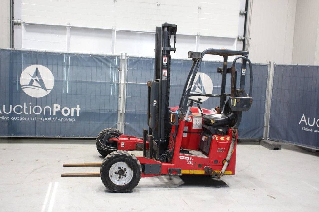 4 way machine Moffett M4 20.4 Diesel 2000kg 2011
