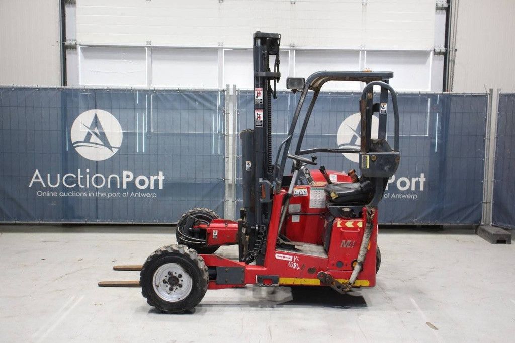 4 way machine Moffett M4 20.4 Diesel 2000kg 2011