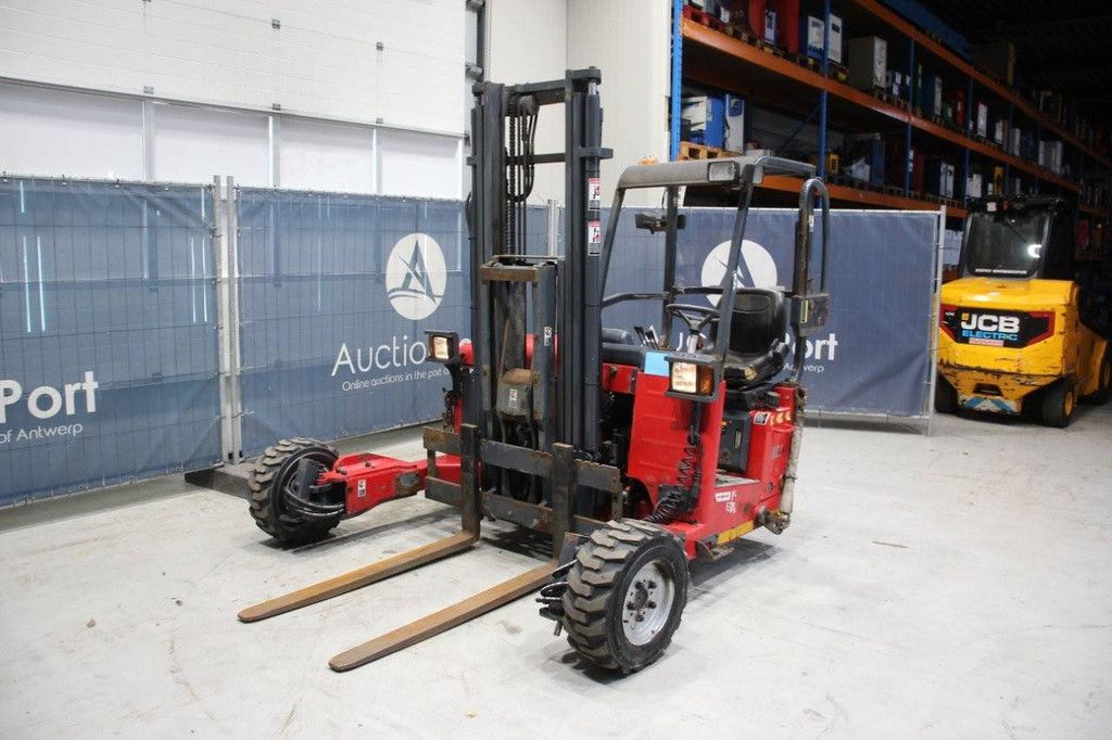 4 way machine Moffett M4 20.4 Diesel 2000kg 2011