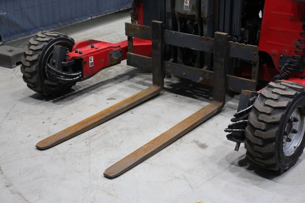 4 way machine Moffett M4 20.4 Diesel 2000kg 2011