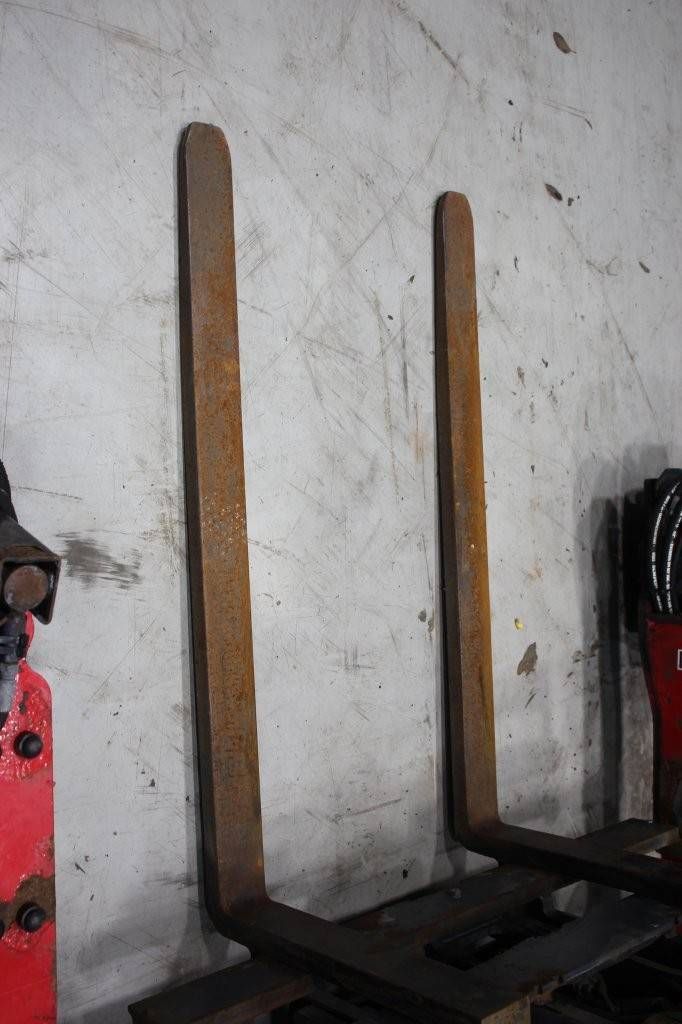 4 way machine Moffett M4 20.4 Diesel 2000kg 2011