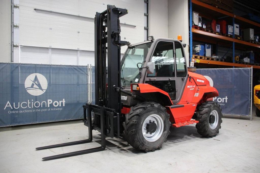 Manitou M 26-4 Diesel-Geländestapler, 2600 kg, Baujahr 2015