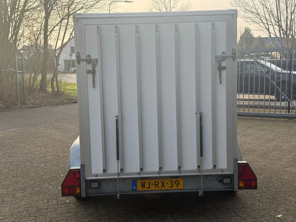 Verdonk Gesloten aanhanger met laadklep tandemasser