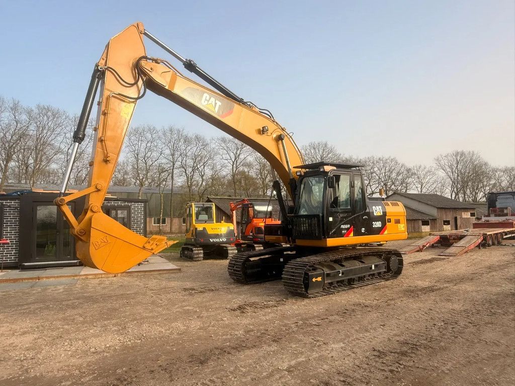 Caterpillar 320D