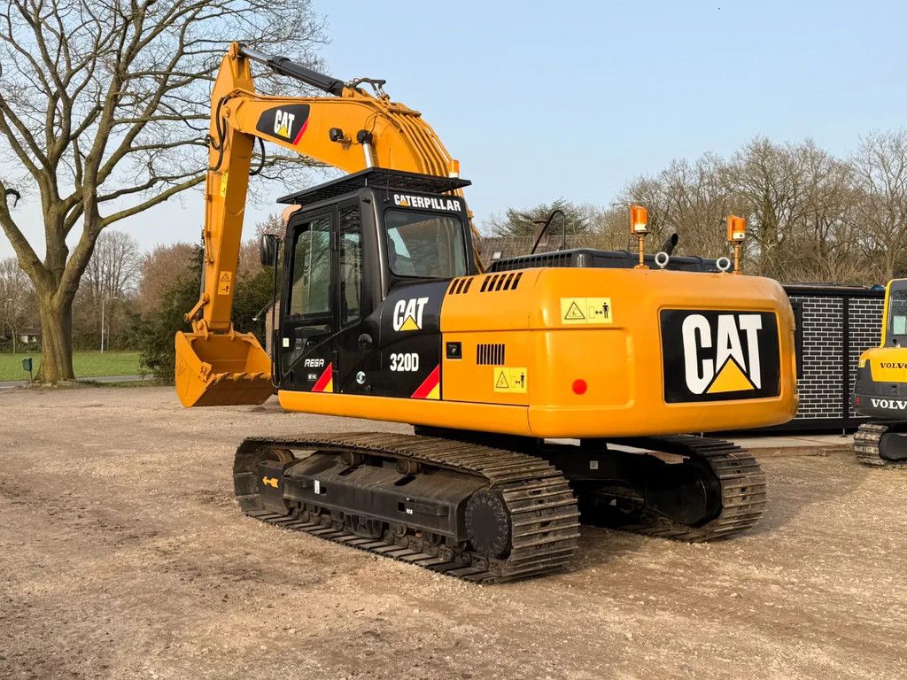 Caterpillar 320D