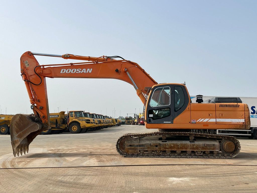 Doosan DX300LC