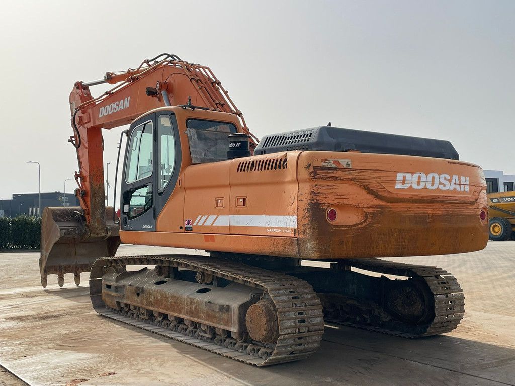 Doosan DX300LC