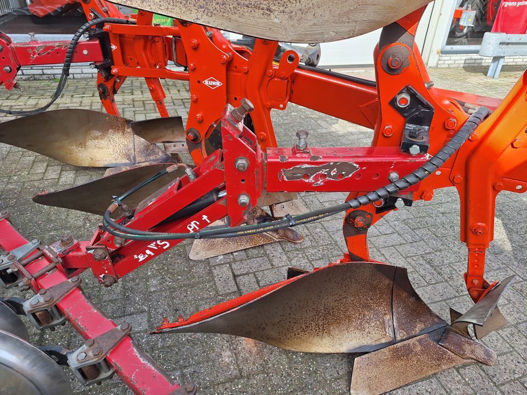 Kuhn VARI-MASTER 152 4ET 80-102