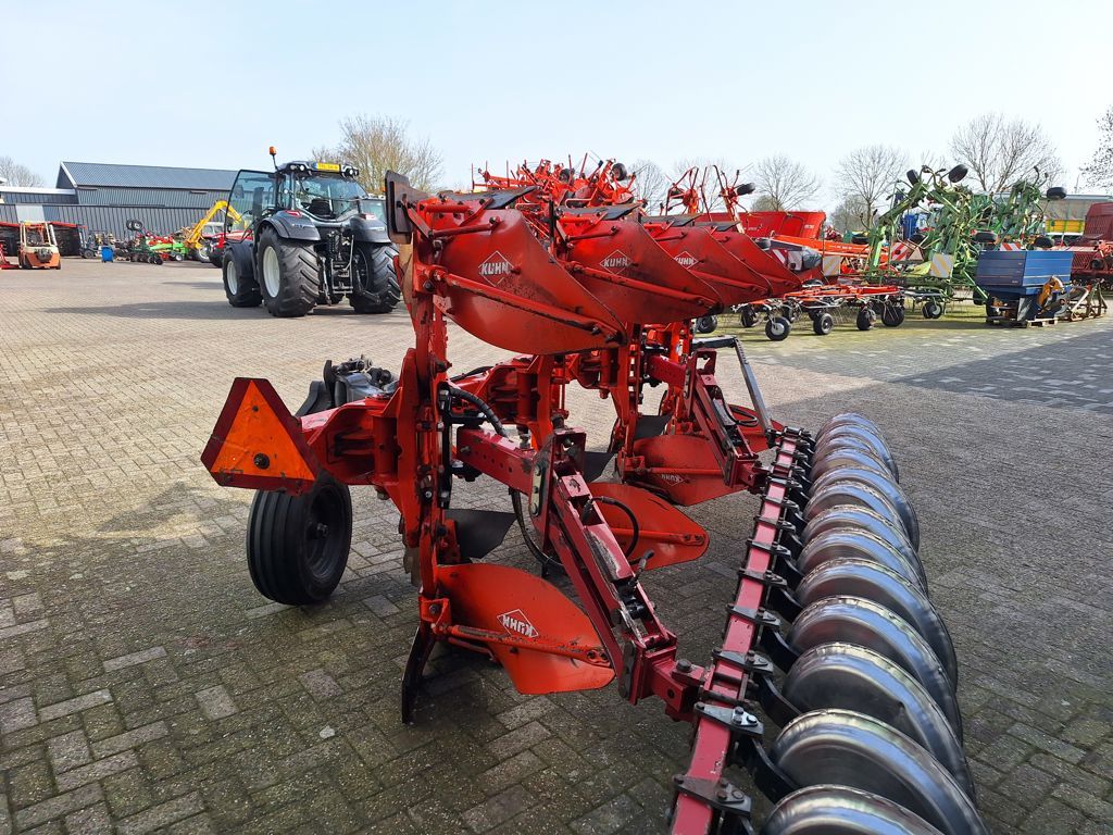 Kuhn VARI-MASTER 152 4ET 80-102