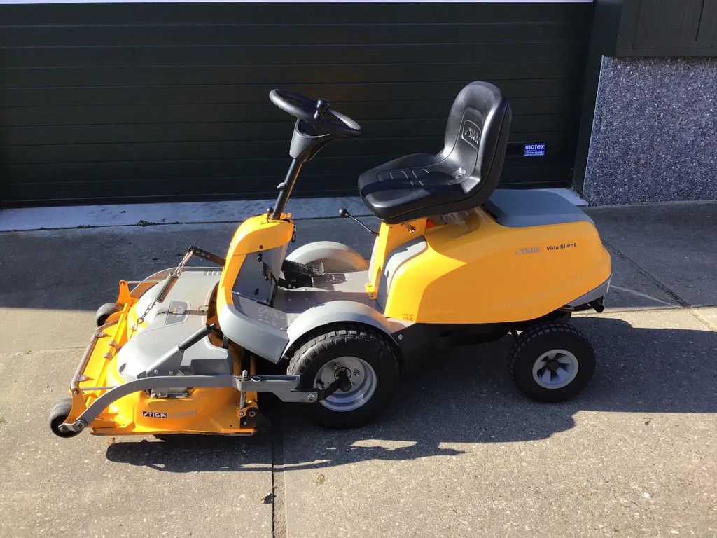 Stiga Villa silent hydrostaat