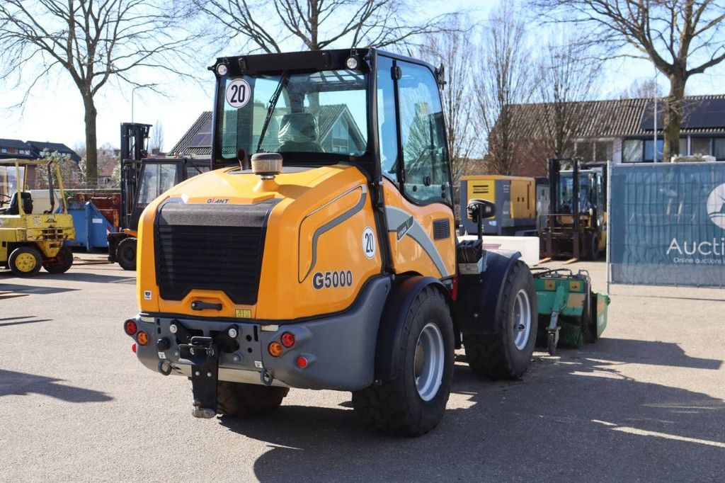 Wheel loader Giant G5000 Diesel 55kW