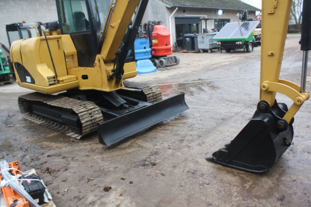 Raupenbagger Caterpillar 306 Diesel 40,5 kW 2011