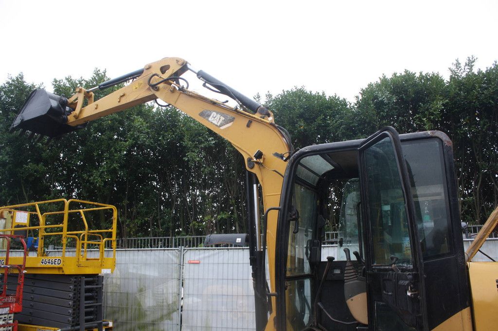 Raupenbagger Caterpillar 306 Diesel 40,5 kW 2011