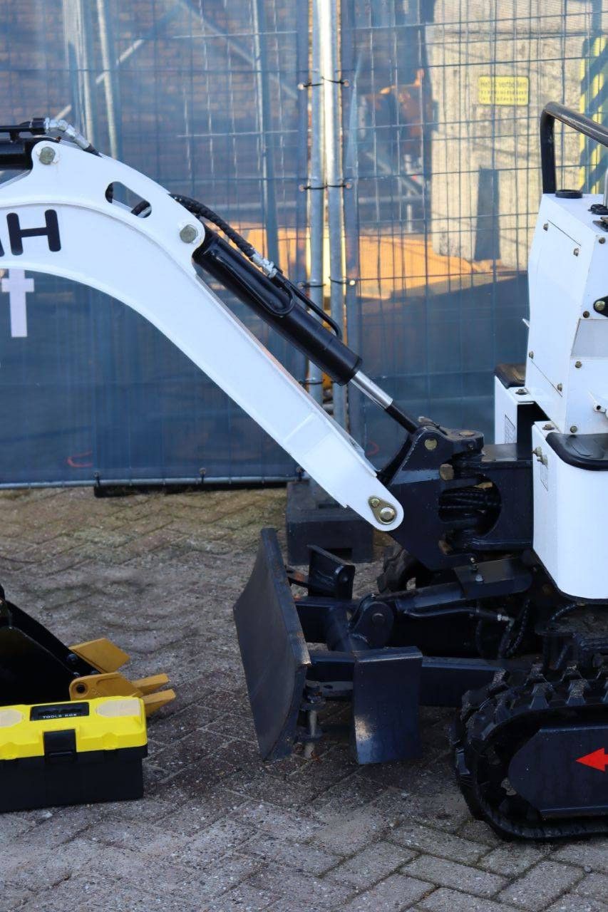 Mini excavator CMH RDT-15A Diesel 12hp 2024
