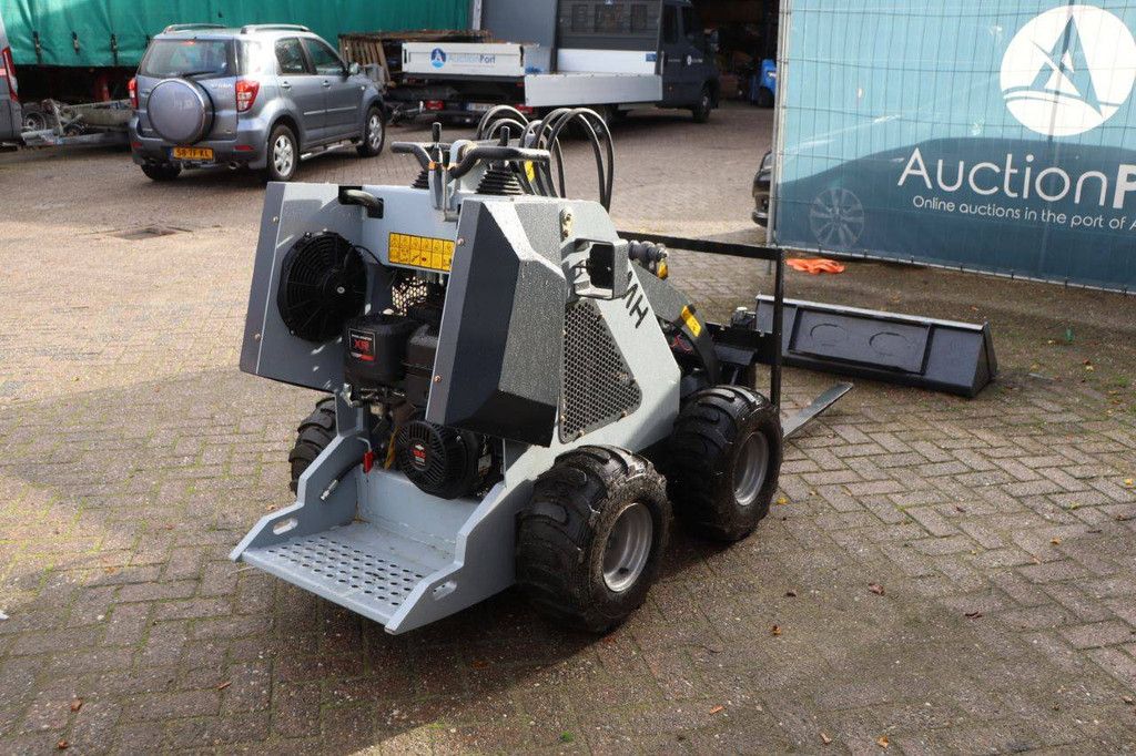 Skid Steer Loader Cheval Liberte HT320 Petrol 2025 New