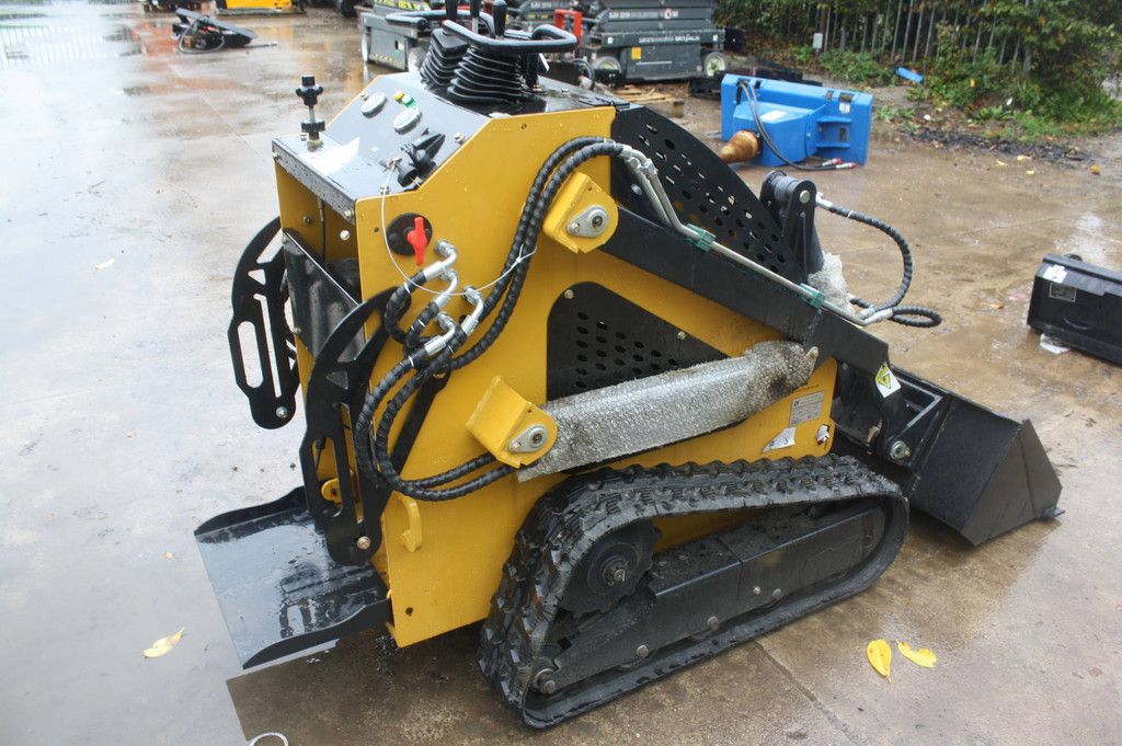 Skid Steer Loader LH LRT360 Petrol 13hp 2025 New