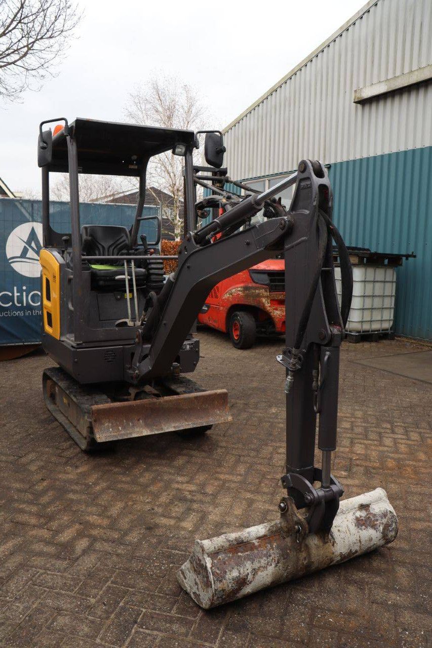 Minibagger Volvo EC15B Diesel 12kW 2017