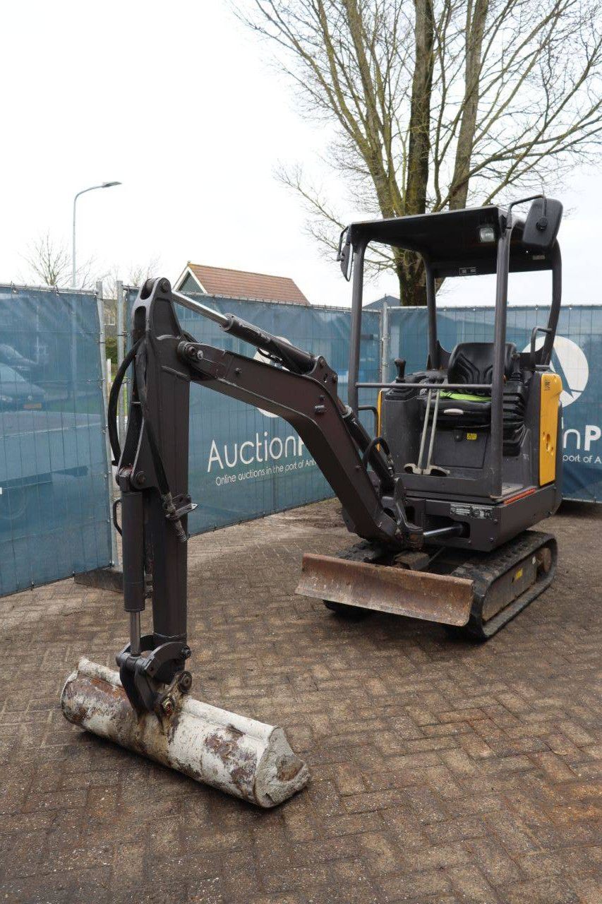 Minibagger Volvo EC15B Diesel 12kW 2017