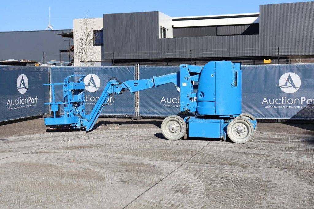 JLG E300AJP Electric Articulating Boom Lift 10.97m 2007