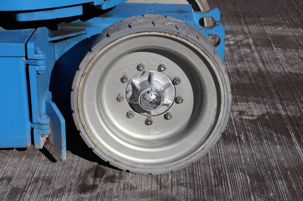 JLG E300AJP Electric Articulating Boom Lift 10.97m 2007