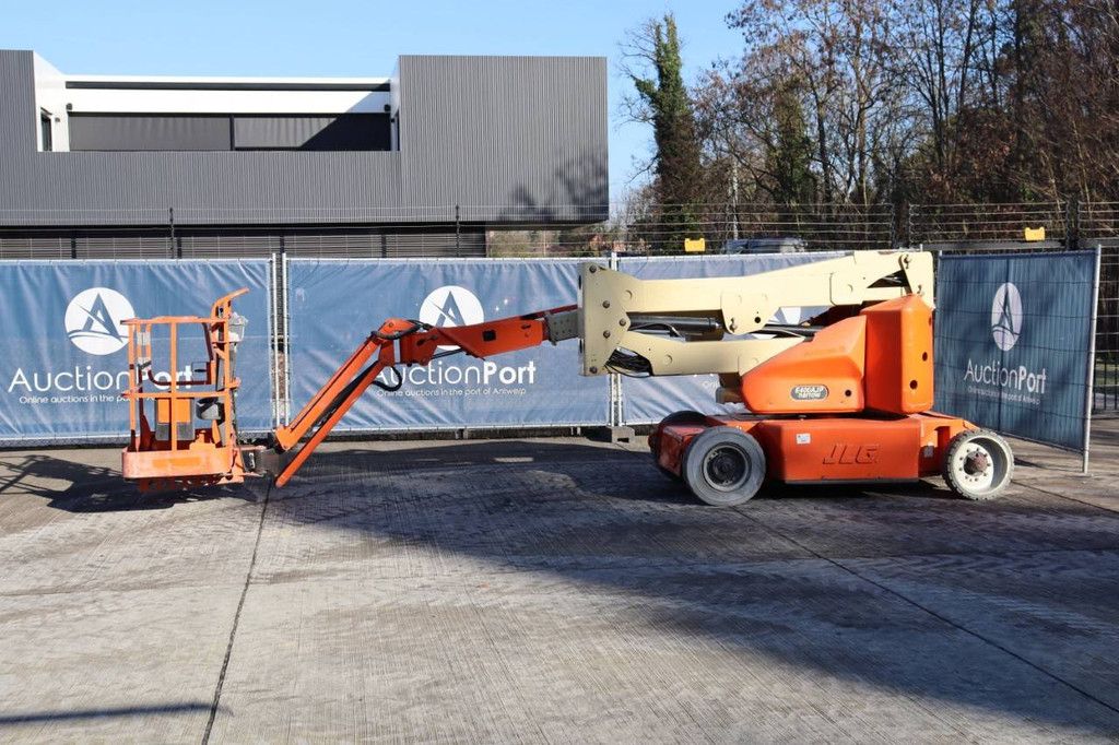 JLG E400AJPN Elektrische Gelenkteleskoparbeitsbühne 14,19 m 2006