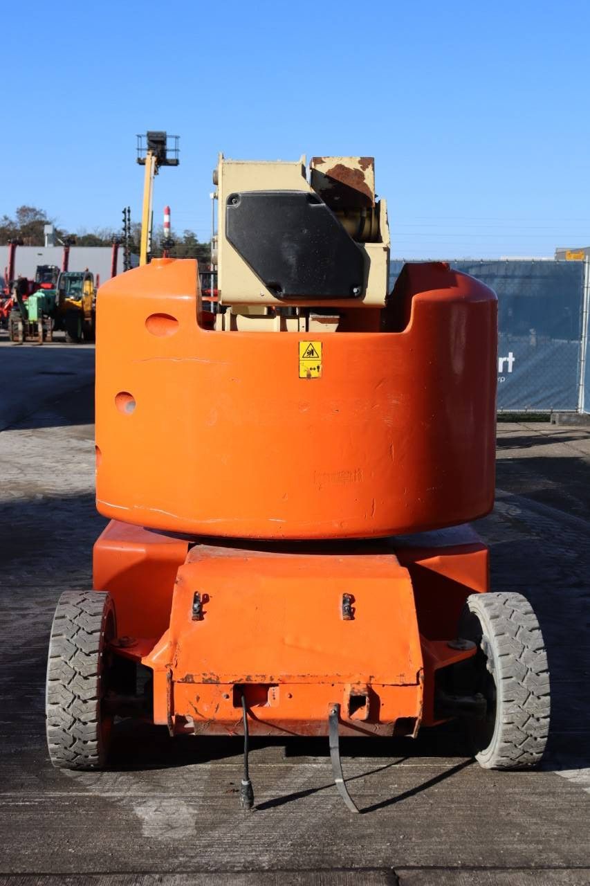JLG E400AJPN Elektrische Gelenkteleskoparbeitsbühne 14,19 m 2006