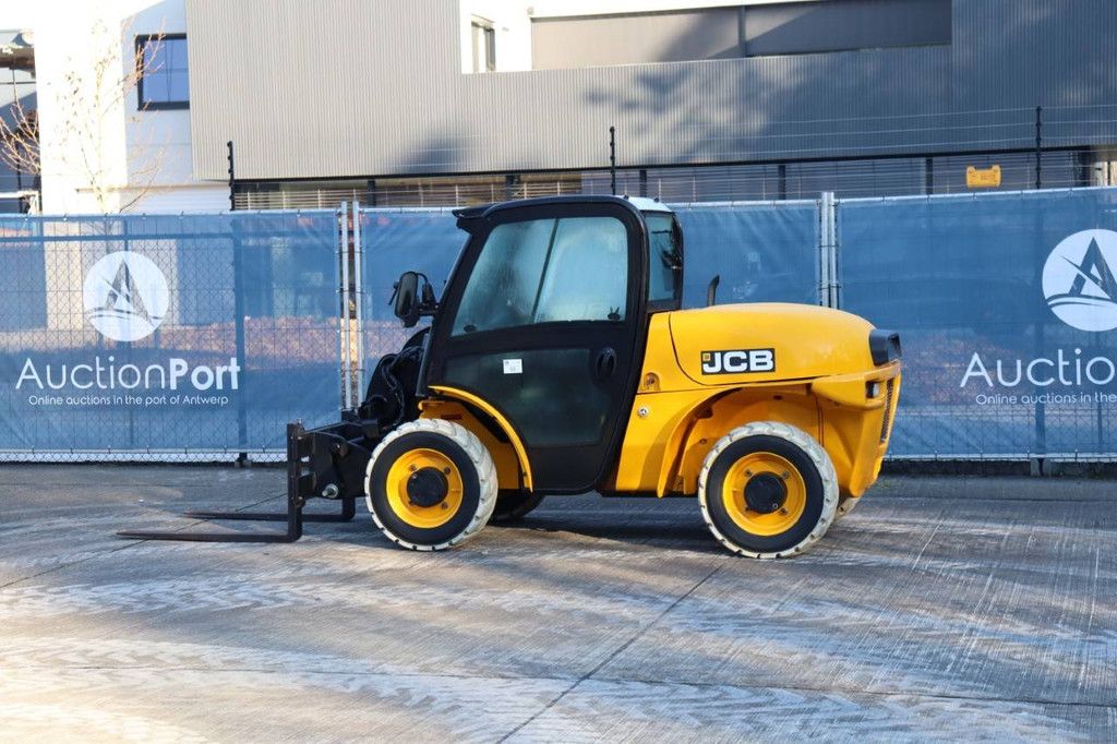 JCB 520-40 4WS Diesel 36,3 kW 2019 Teleskoplader