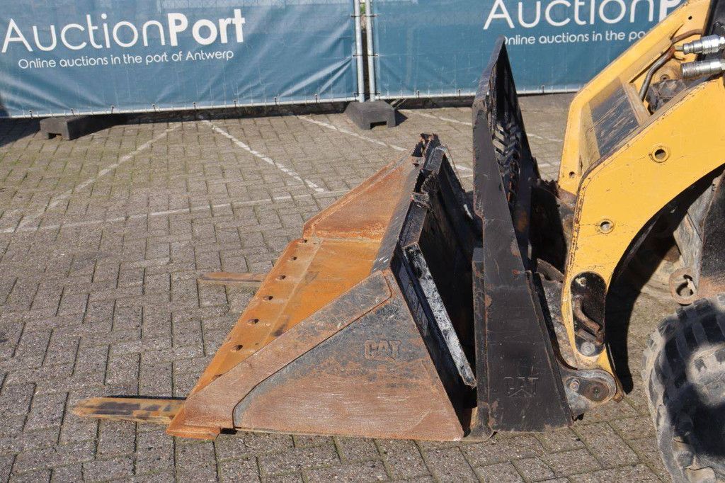 Skid steer loader Caterpillar 247B Diesel 41kW 2005