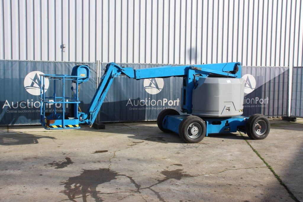 Genie Z-34/22 Diesel 12.52m Articulated Boom Lift 2007