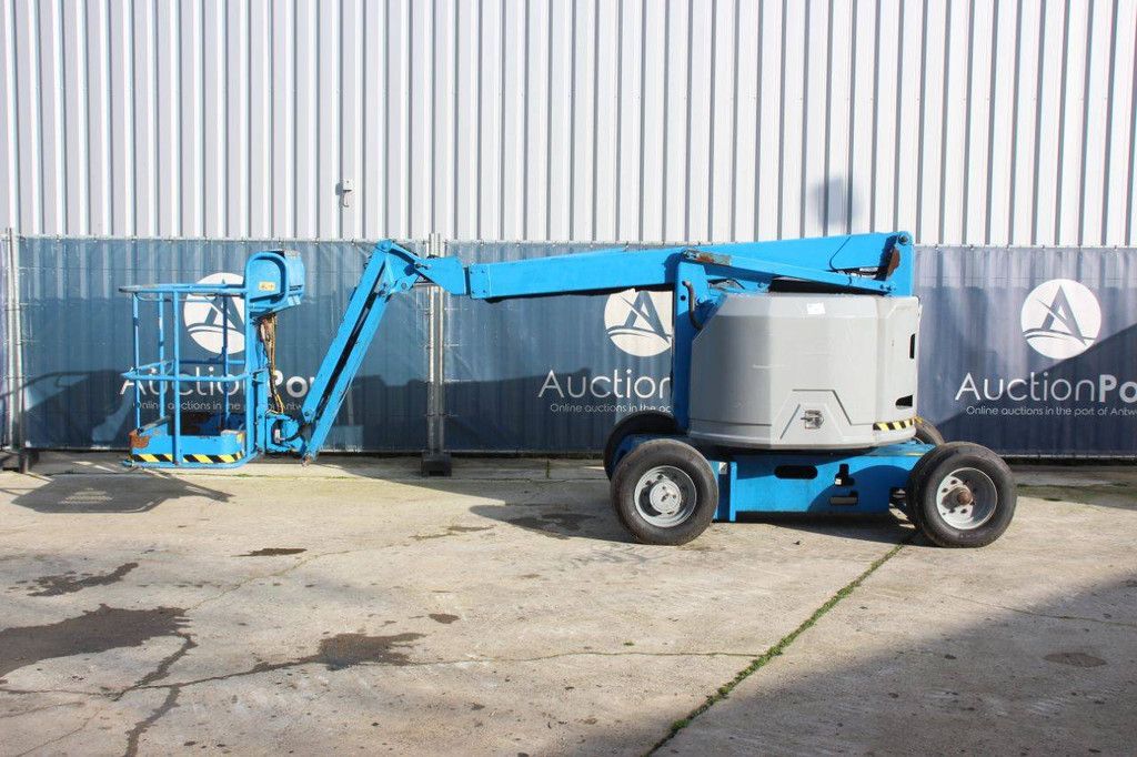 Genie Z-34/22 Diesel 12.52m Articulated Boom Lift 2007