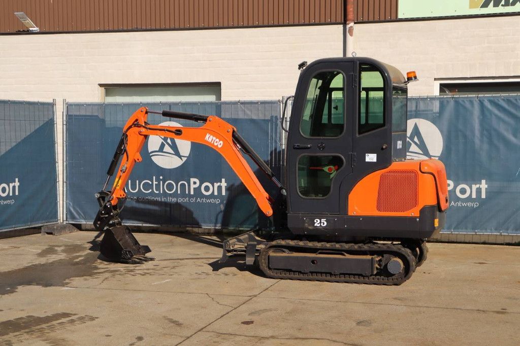 Rupsgraafmachine Katco 25 Diesel Nieuw