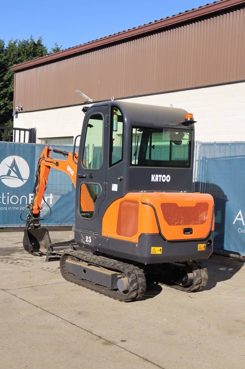 Rupsgraafmachine Katco 25 Diesel Nieuw