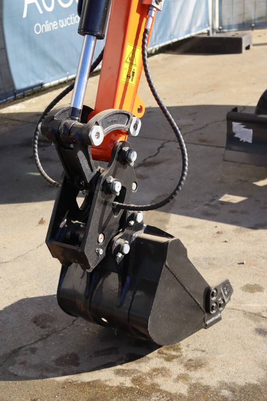 Rupsgraafmachine Katco 25 Diesel Nieuw