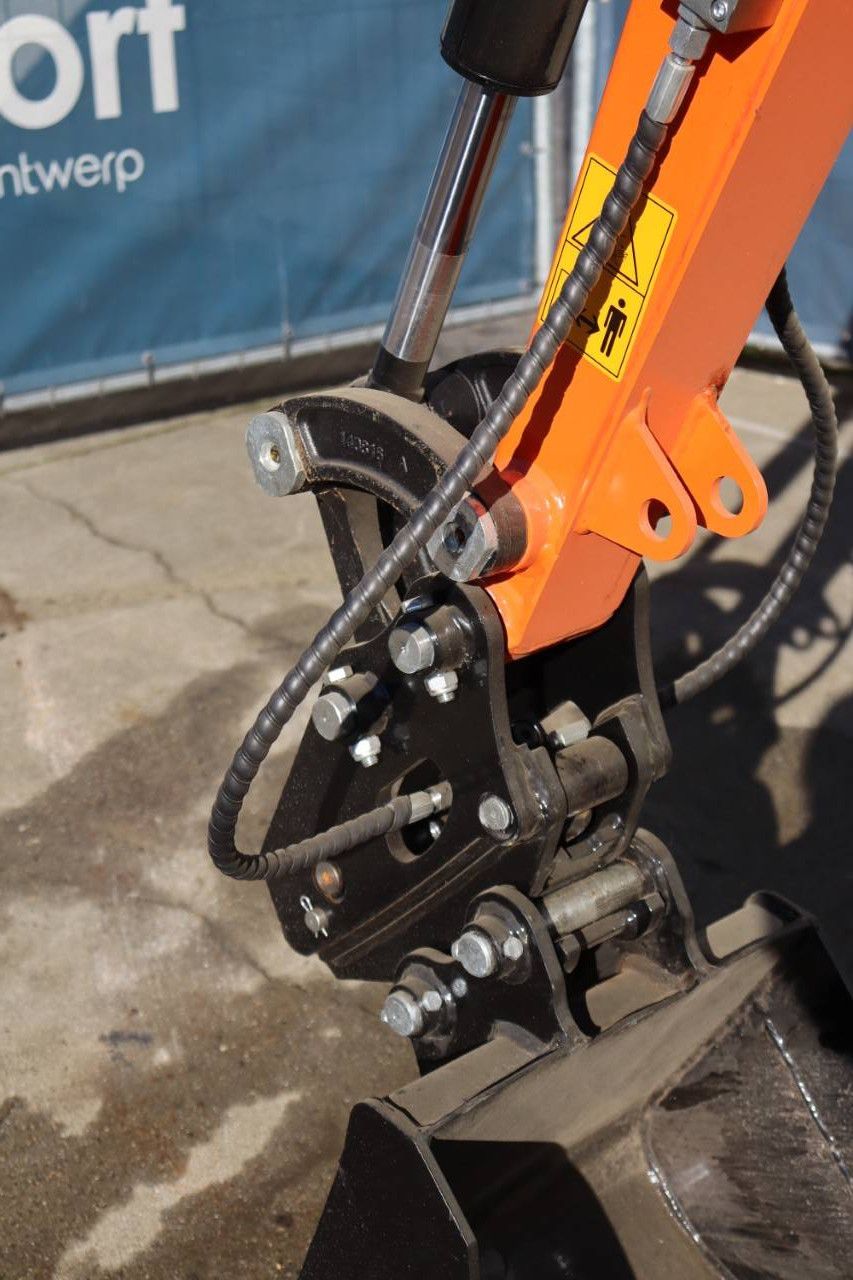 Rupsgraafmachine Katco 25 Diesel Nieuw