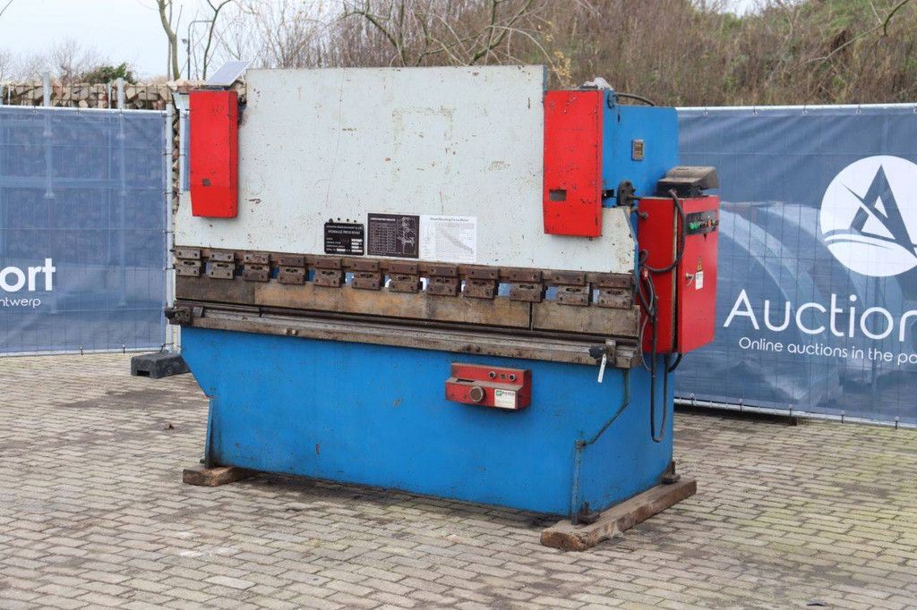 Abkantpresse WC61Y Elektrisch 40t 2005