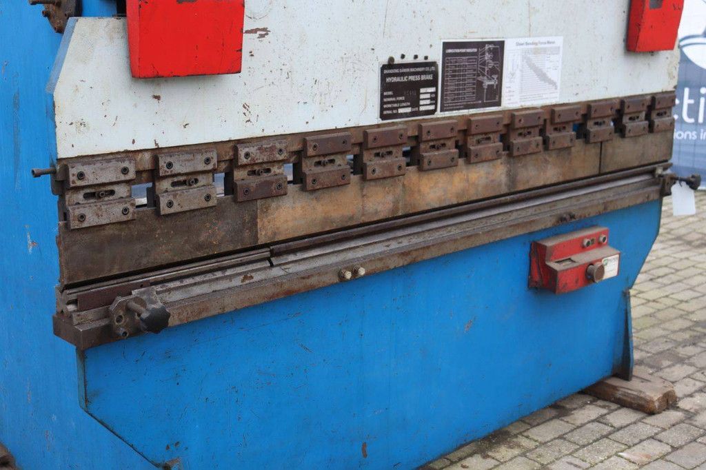 Abkantpresse WC61Y Elektrisch 40t 2005