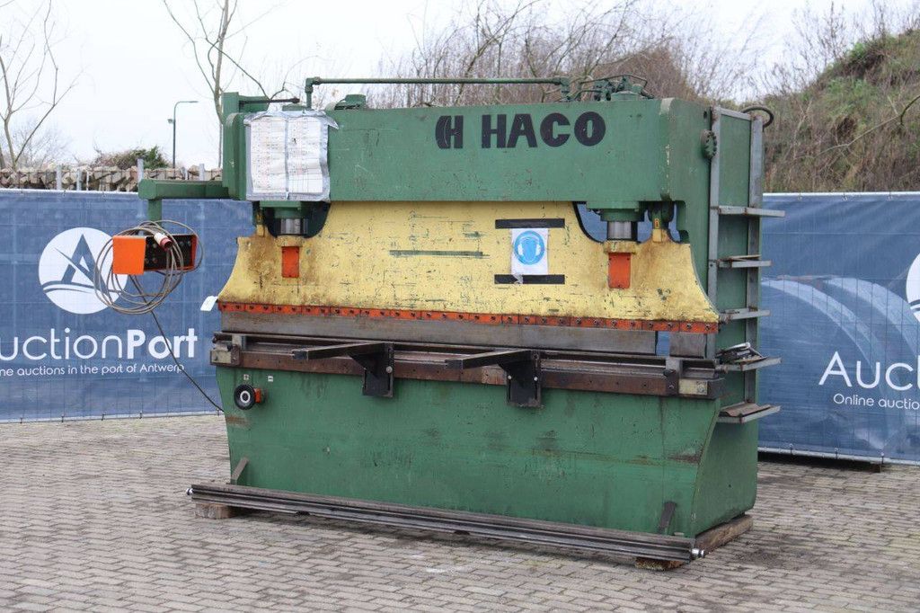 Abkantpresse Haco PPH30135 elektrisch 135 t 1989