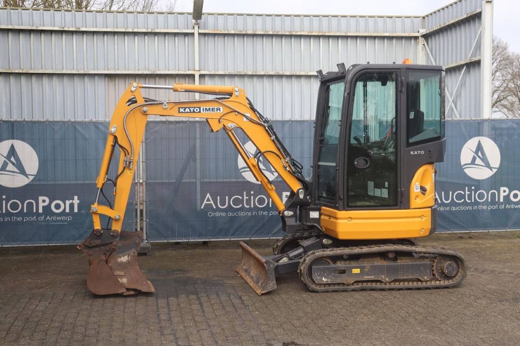 Rupsgraafmachine Kato HD27 V4 Diesel 13.6kW 2019