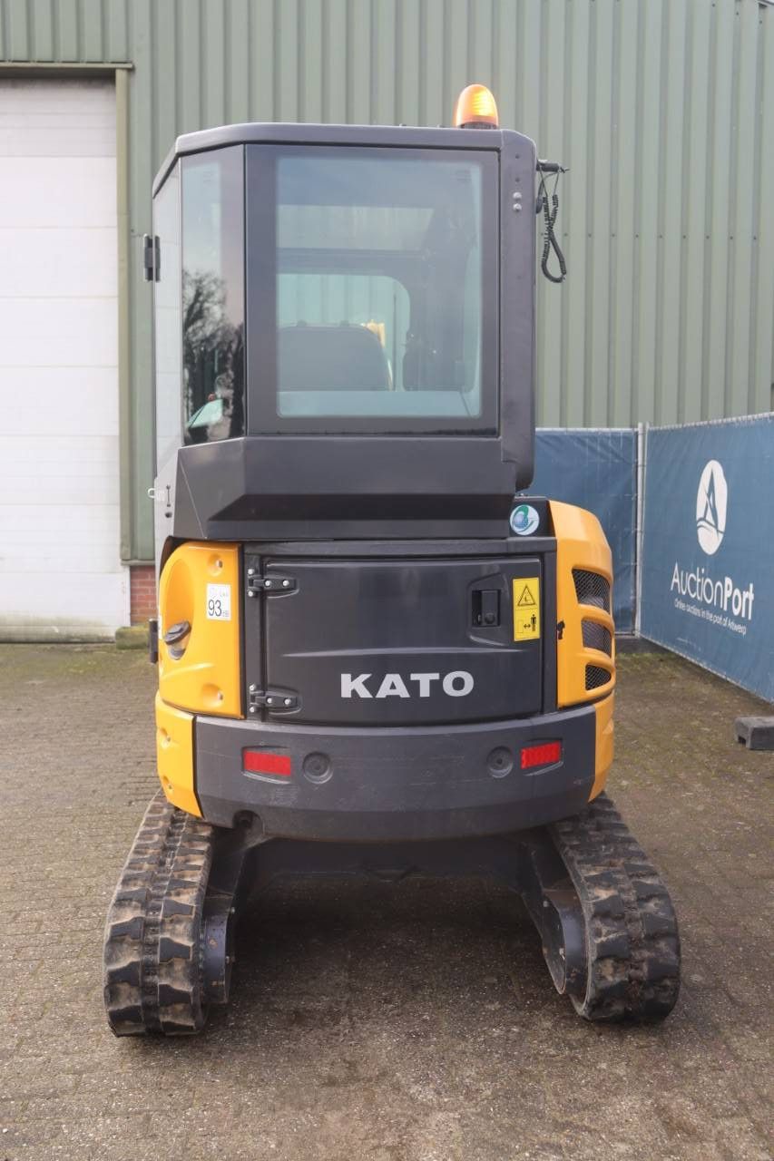Rupsgraafmachine Kato HD27 V4 Diesel 13.6kW 2019