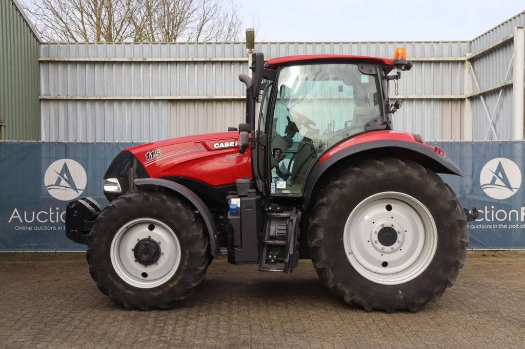 Traktor Case IH Maxxum 115 Diesel 130kW