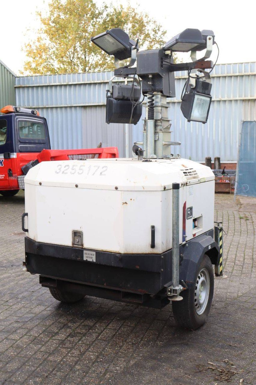 Anhänger-Lichtmast-Turmleuchte VB-9 Diesel 2015