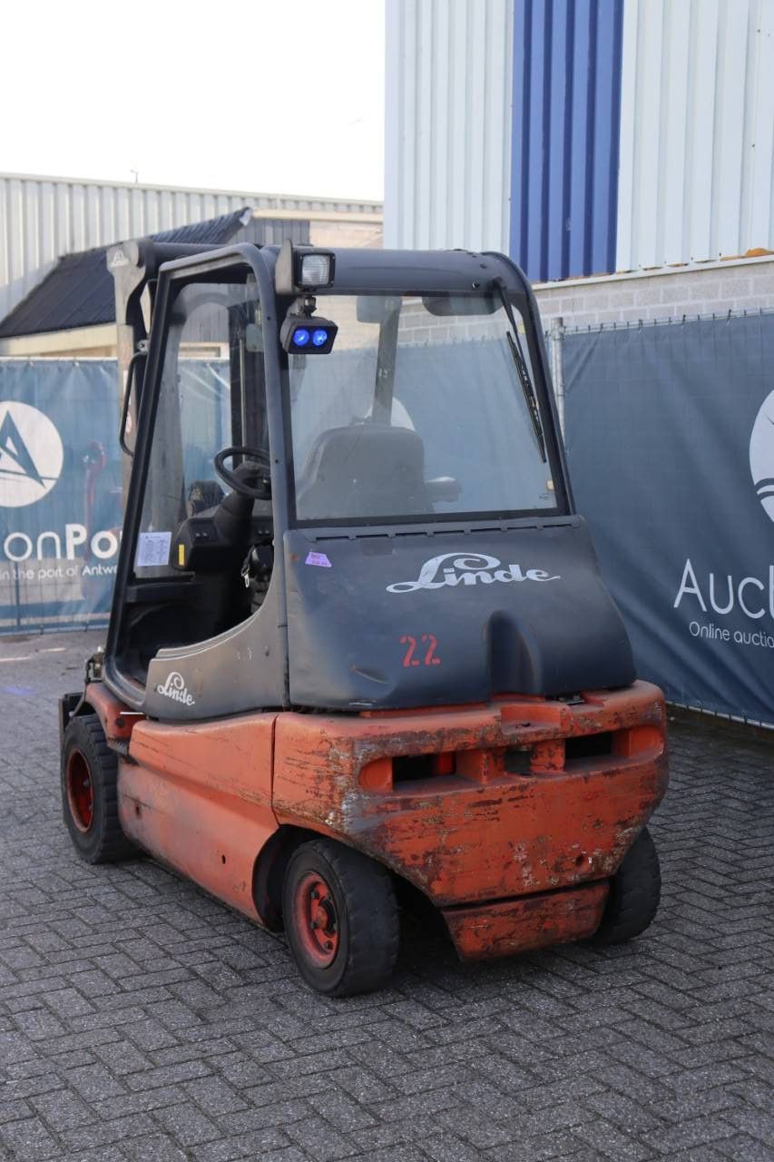 Forklift Linde E30-02 Electric 3000kg 2003