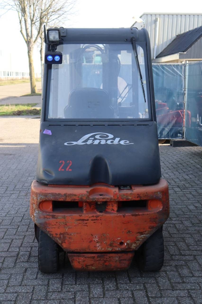Forklift Linde E30-02 Electric 3000kg 2003