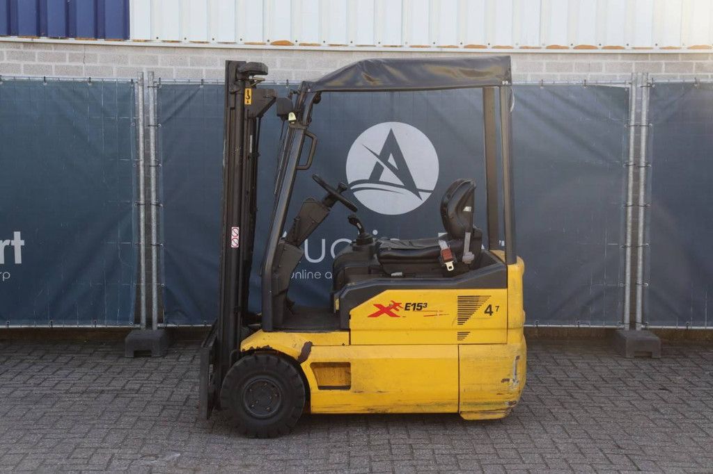 Gabelstapler OM Pimespo XE15 3 Elektro 1500kg 4,47m 2007