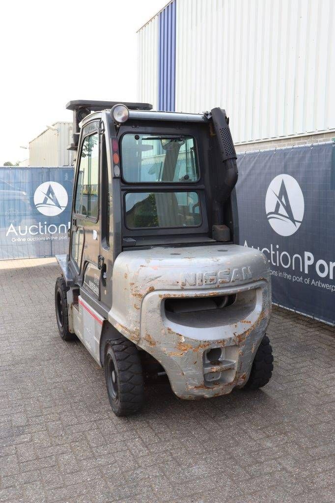 Nissan 30 Elektro-Gabelstapler, 3000 kg