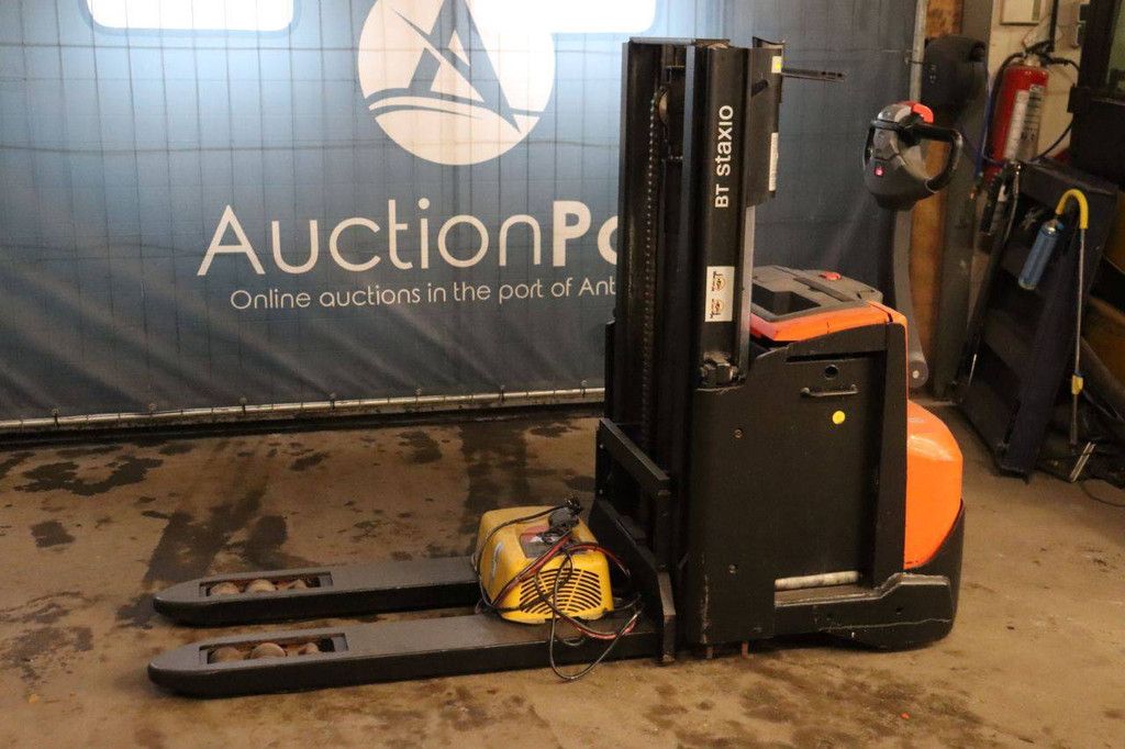 Stacker BT BT Staxio Electric