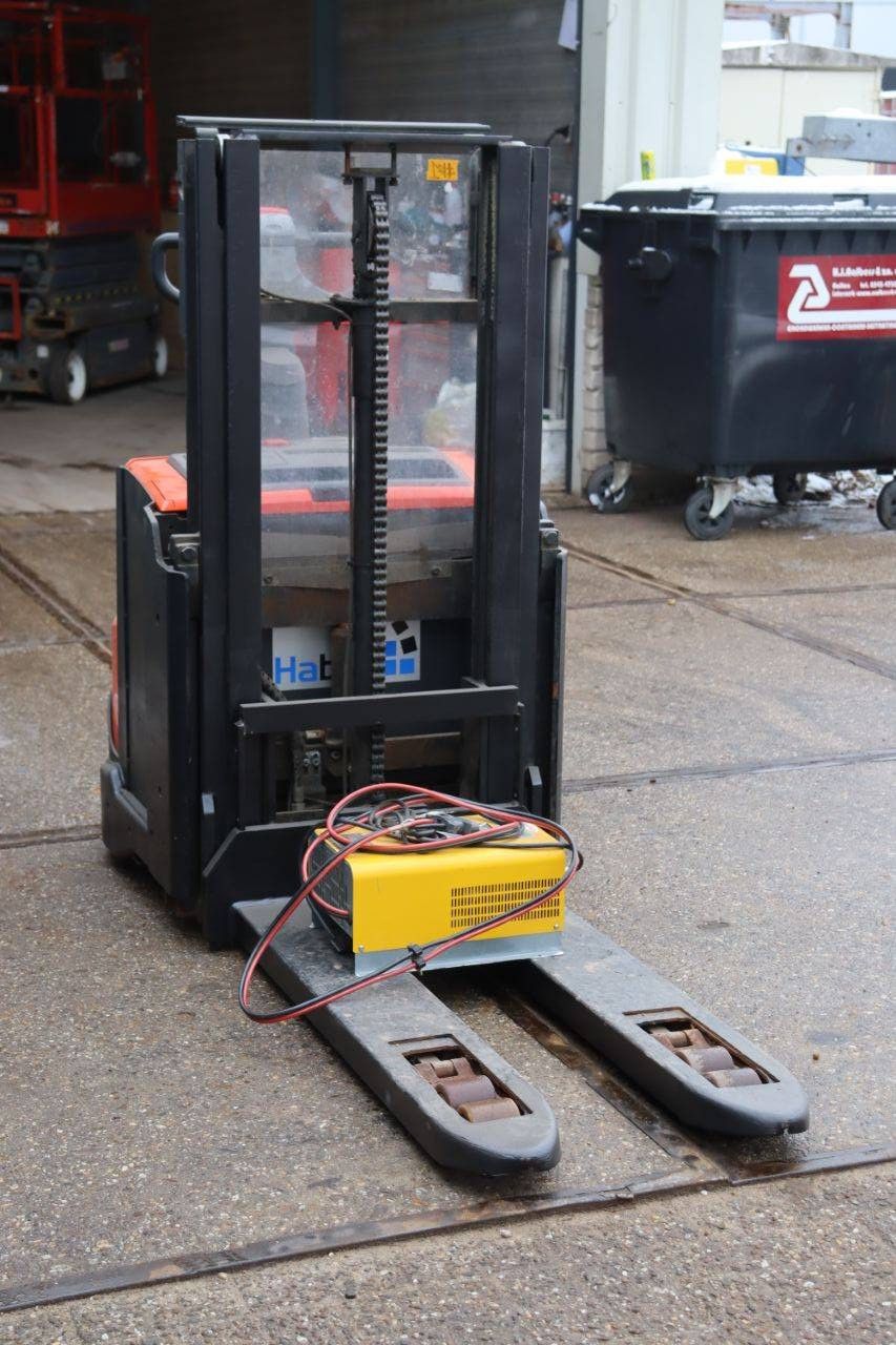 Stapler BT SWE200D Elektro 2000kg 2015