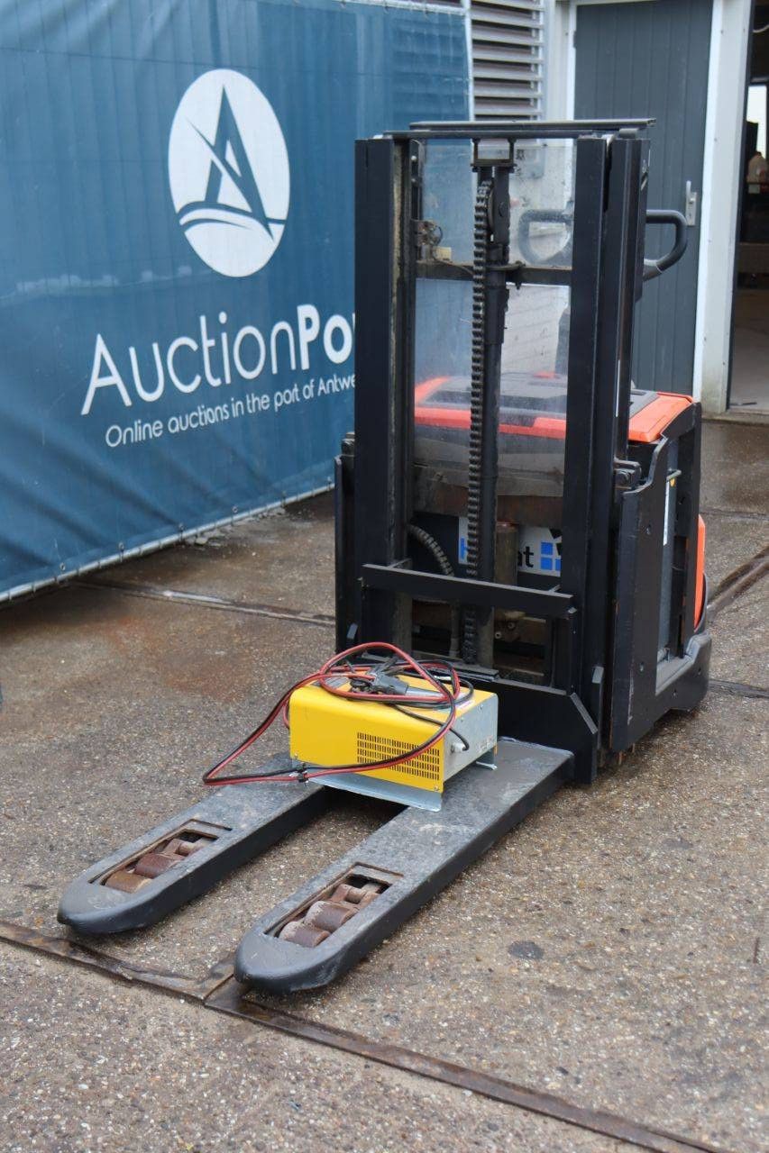 Stapler BT SWE200D Elektro 2000kg 2015